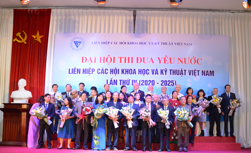 Đại hội thi đua yêu nước Liên hiệp các Hội Khoa học và Kỹ thuật Việt Nam lần thứ IV