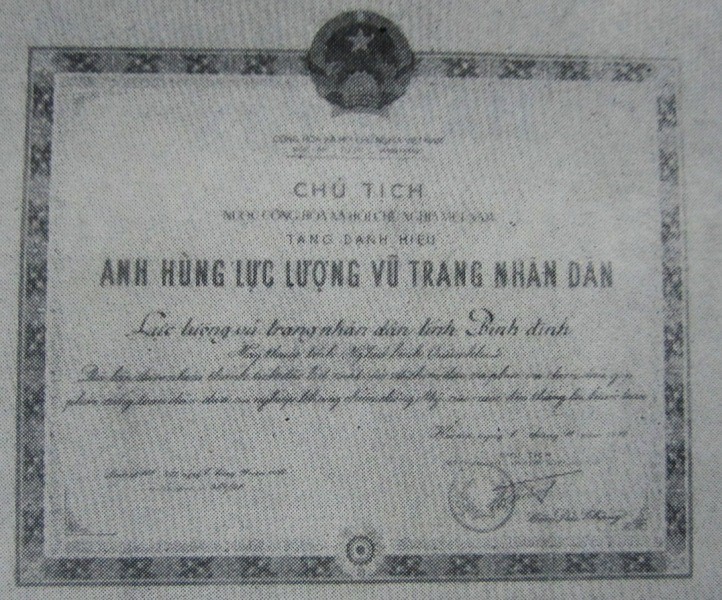 Bình Định được danh hiệu Anh hùng lực lượng vũ trang do Chủ tịch Tôn Đức Thắng ký tặng  năm 1978